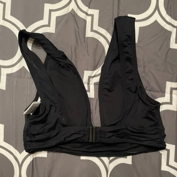 **SOLD**DKNY Women's Black Swimsuit top - Picture 2 of 3